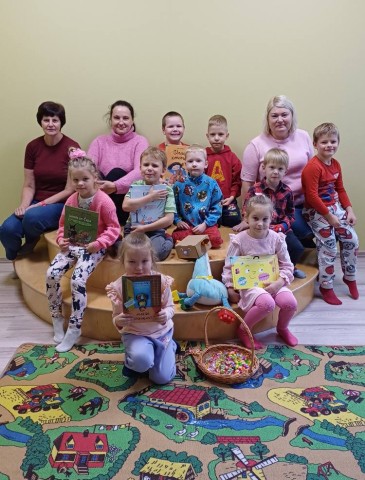 PII grupas "Pūcītes" rīta stunda "Ačgārnā diena" "Bērnu žūrijas -2025" ietvaros